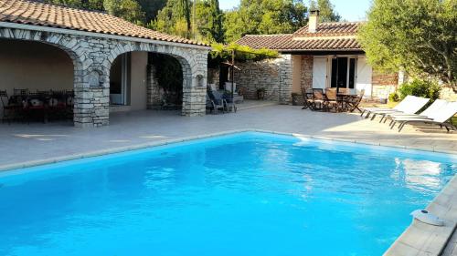 Villa L'Opaline 10 pers Piscine privée Chauffée Animaux admis Wifi - Accommodation - Salavas