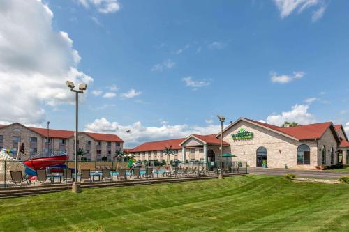 Wingate by Wyndham Wisconsin Dells Waterpark in Wisconsin Dells, USA