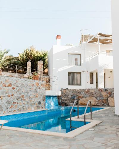  Amazing Mourtzanakis Residence ECO villas in 71500 Akhládha