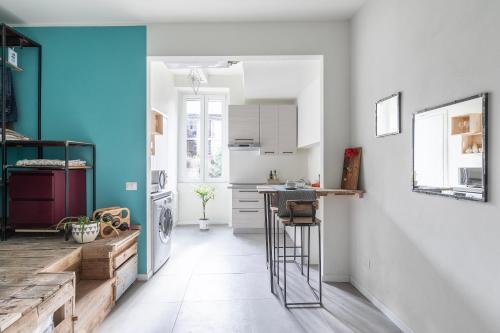 Cute Studio in Old Town by Holiday Solutions, Como