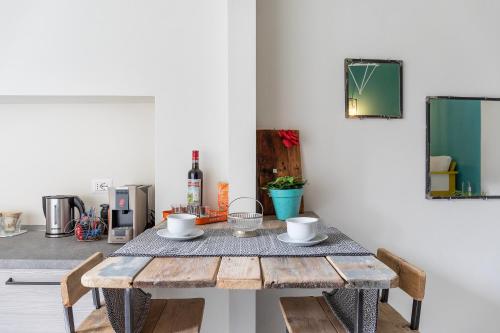 Cute Studio in Old Town by Holiday Solutions, Como (foto 10)