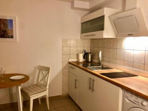 Old Town Romantic Apartment. Breslau-Wroclaw., Breslau (Foto 8)