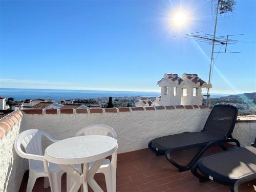 Apartment with Sea View image 5