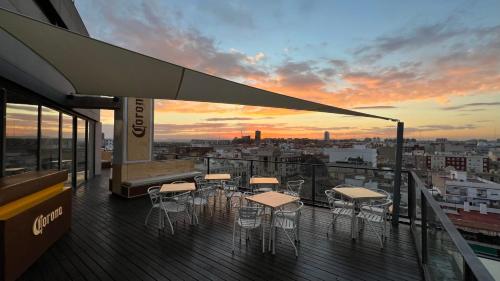 Sea You Hotel Port Valencia - image 11