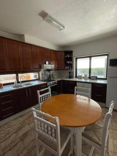 Casa Esperanca - carefree living with big private pool and great views in Olhao