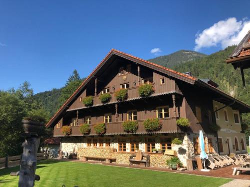 Ferienwohnungen Zipflwirt - Apartment - Bayrischzell