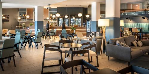 327849089 Aminess Maestral Hotel