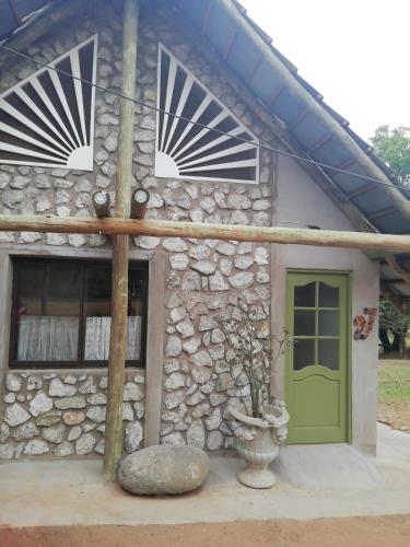 The Greendoor Bush Cottage