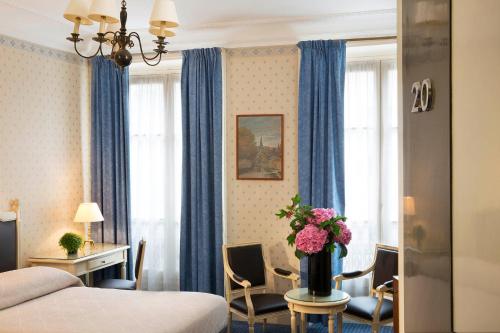 HOTEL DU PRINTEMPS – Paris, TX