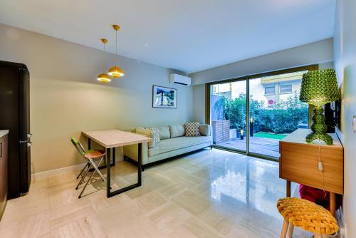 CMG - Bel appartement au coeur de Cannes - Terrasse plein sud 50m2
