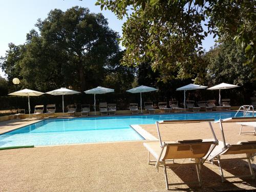 Skats, Nuraghe Ruiu Camping & Bungalow in Norbello