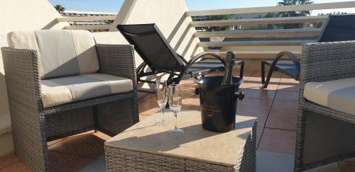 Studio Naturiste CAPTIVE Heliopolis FG 13