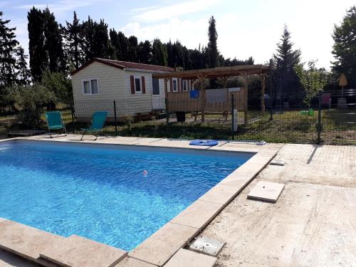 Mobilhome & Piscine - Sud-Alpilles - Oliveraie bio - Camping - Istres