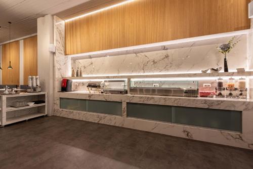 식음료(F&B), Dionisos Hotel in 라리사