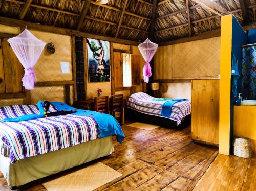 Eco-Hotel Mayachik in San Juan La Laguna