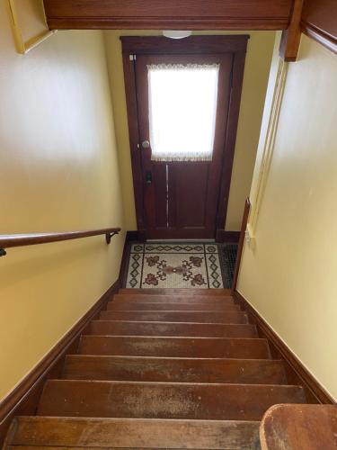 The Edmond an 1887 Arts & Crafts gem