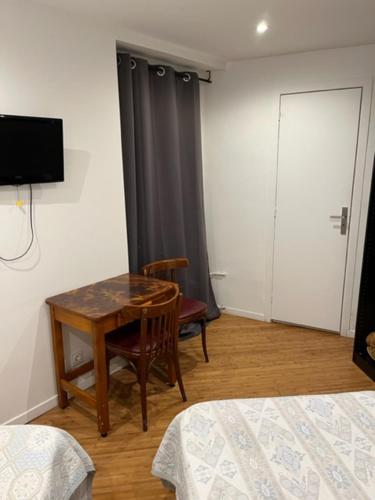 Hotel Luna Park – Paris, TX