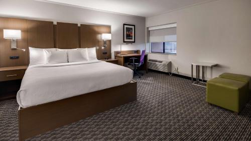 Best Western Huntsville - image 13