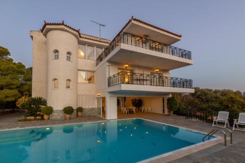 Villa Maraki - Athens Riviera