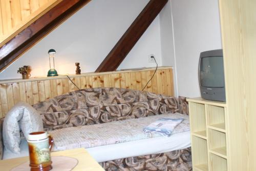 2 twin beds
