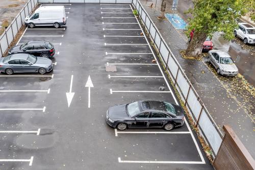 Ostrovsky Hotel - image 4