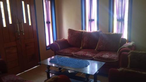 Villa Isak 1 Batukaras