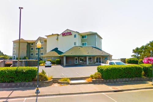 Siletz Bay Beachfront Hotel by OYO Lincoln City