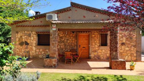  Villa Rodanas in Mesones de Isuela