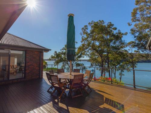 Wybalena in North Arm Cove