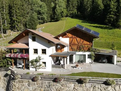 Haus Evelin in St. Leonhard im Pitztal, Österreich