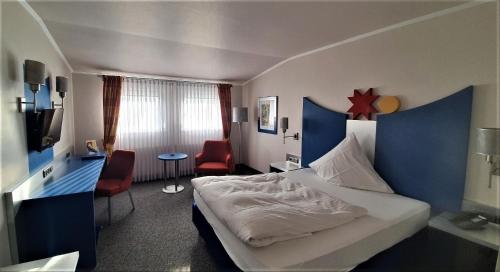 Dreispitz -B&B-Hotel Garni 1.4km von Kriftel entfernt