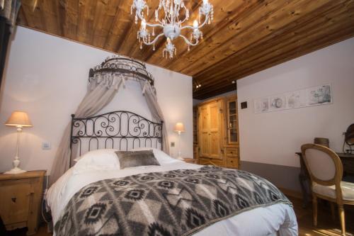 Superior Chalet