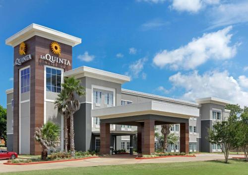 La Quinta by Wyndham Jacksonville, Texas