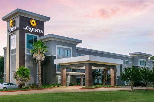 La Quinta by Wyndham Jacksonville, Texas