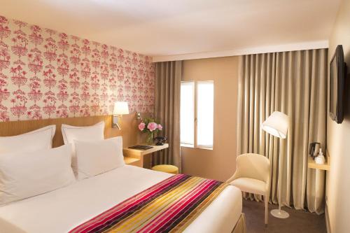 1 queen bed