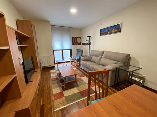  AP HYDRA, Unterkunft in Llanes