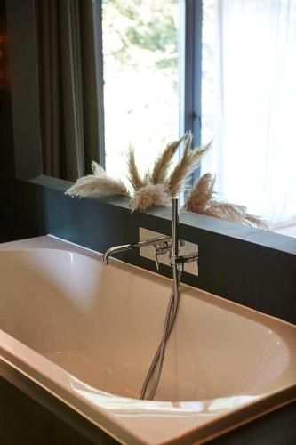 Chambre d'Amis by Alix - image 13