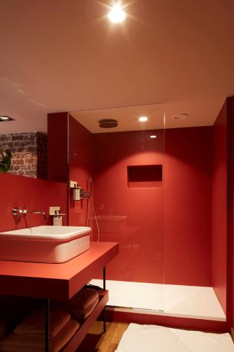 Chambre d'Amis by Alix - main image