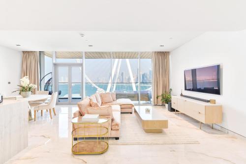Contemporary and Spacious 2 BR in Bluewaters Island, Dubai