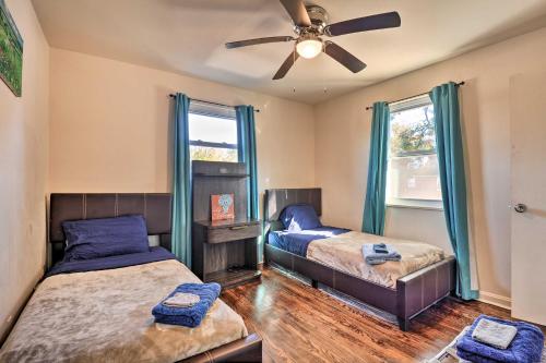 Cozy Home with Decks and Grill - 5 Mi to Capitol! in Hillcrest Heights, USA