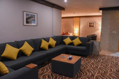 Pub/Lounge, Florida Inn Hotel in Najran