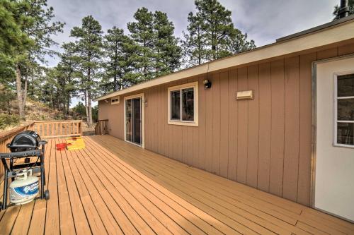 Hilltop Hideout with Peaceful Mountain Views in Guadalupita (NM)
