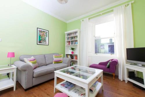 Bright and Modern Causewayside Apartment, Edinburgh (fotografie 9)