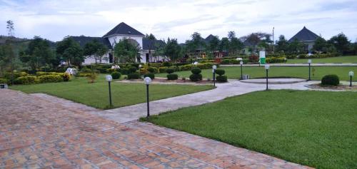 BWIZI GARDENS AND RESORT