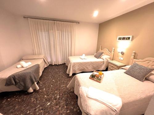 Triple Room image 8