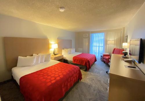 2 queen beds