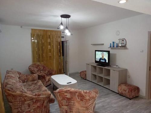 Самостоятелен апартамент в центъра на Златоград - Apartment - Zlatograd