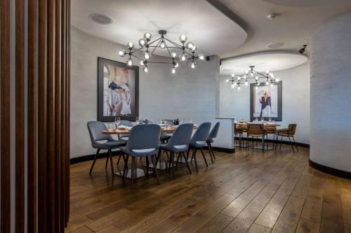 Radisson Blu Basel - image 7