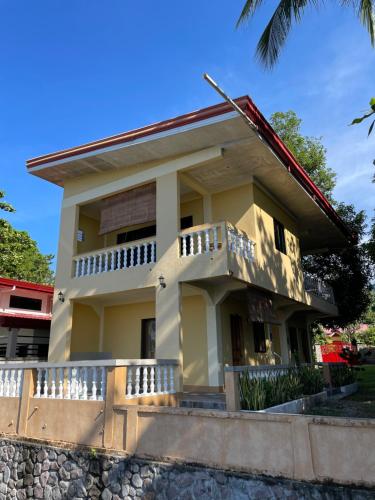 B&B Mambajao - C - Side Inn - Bed and Breakfast Mambajao