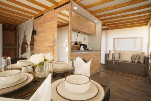 Kitchen, Bab Al Nojoum Hudayriyat Camp in Al Mafraq